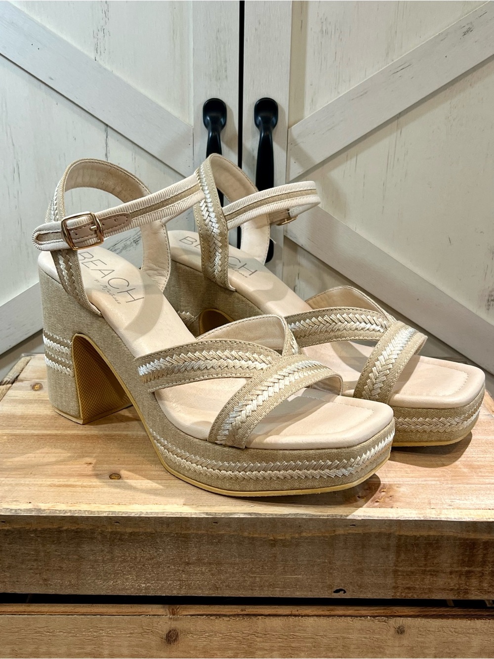 Beach by Matisse Women’s  Adelaide Platform Ankle Strap Heels Sand Color Size 10